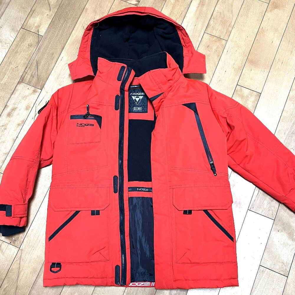 Noize boys medium very warm snowboard jacket